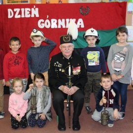 Dzień Górnika w Szkole Podstawowej w Czerninie foto_7